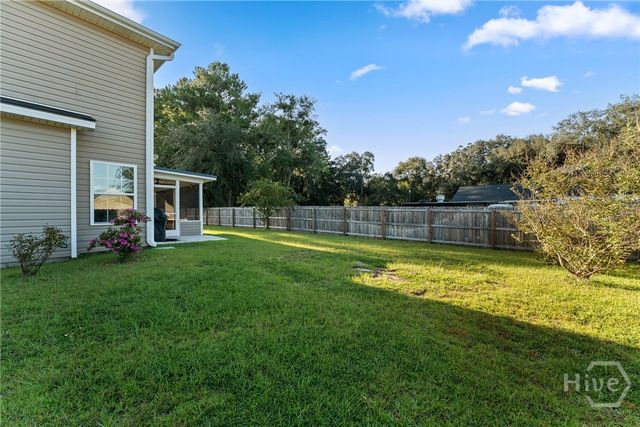208 Maggie Lane, Allenhurst, GA 31301
