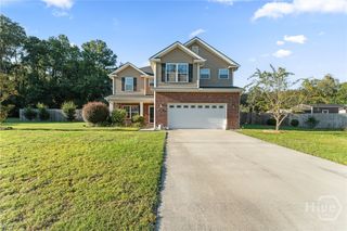 208 Maggie Lane, Allenhurst, GA 31301