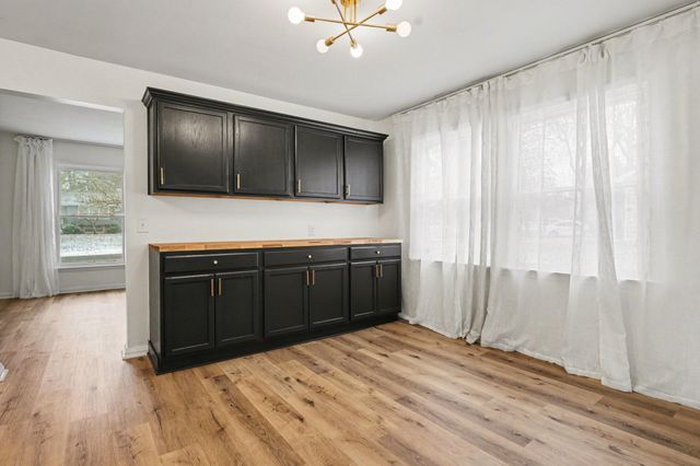 5632 Castleton Lane, Oshtemo Twp, MI 49009