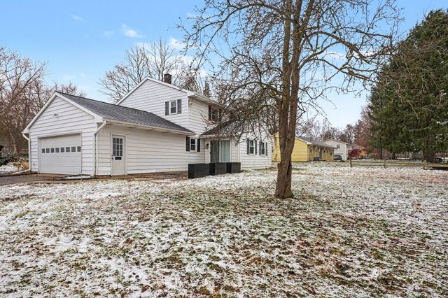 5632 Castleton Lane, Oshtemo Twp, MI 49009
