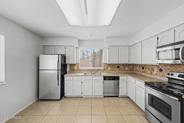 5051 W MERCURY Way, Chandler, AZ 85226