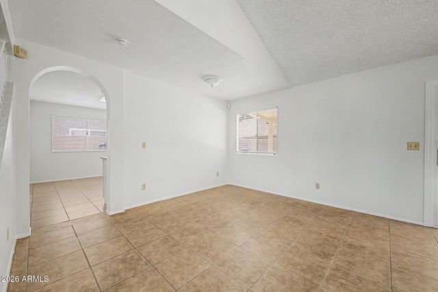 5051 W MERCURY Way, Chandler, AZ 85226