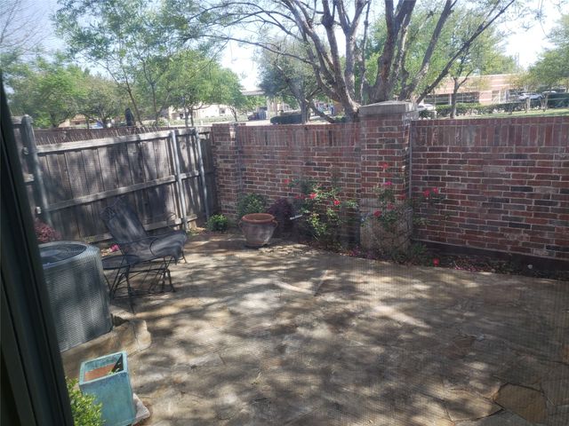 1205 Lake Vista Lane, Richardson, TX 75080