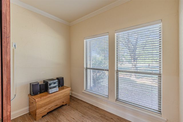 10471 Holly Creek Road, Poetry, TX 75160