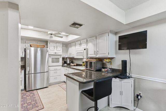 17404 N 99TH Avenue 333, Sun City, AZ 85373