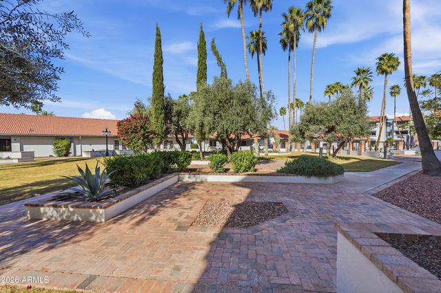 17404 N 99TH Avenue 333, Sun City, AZ 85373