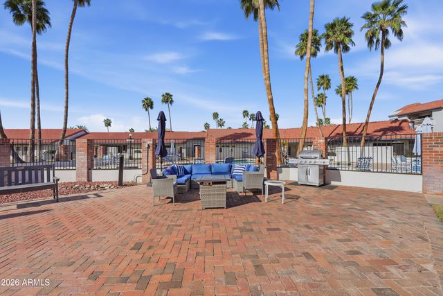 17404 N 99TH Avenue 333, Sun City, AZ 85373