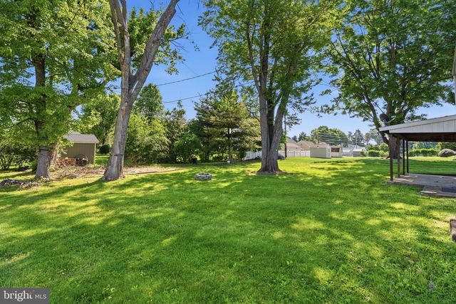 1825 STERIGERE ST, West Norriton, PA 19403