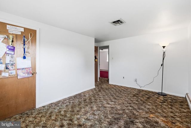 1825 STERIGERE ST, West Norriton, PA 19403