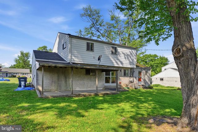 1825 STERIGERE ST, West Norriton, PA 19403