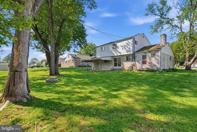 1825 STERIGERE ST, West Norriton, PA 19403