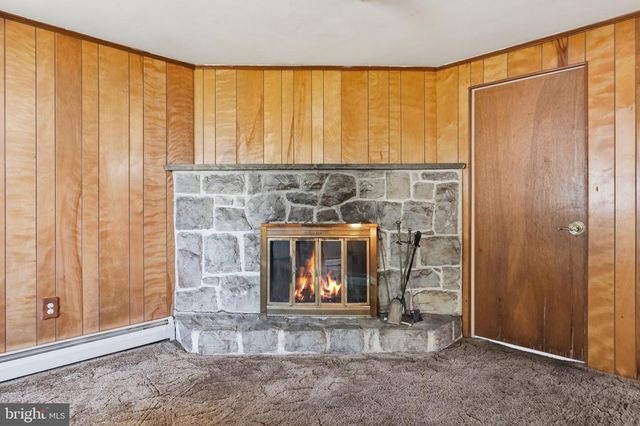 1825 STERIGERE ST, West Norriton, PA 19403