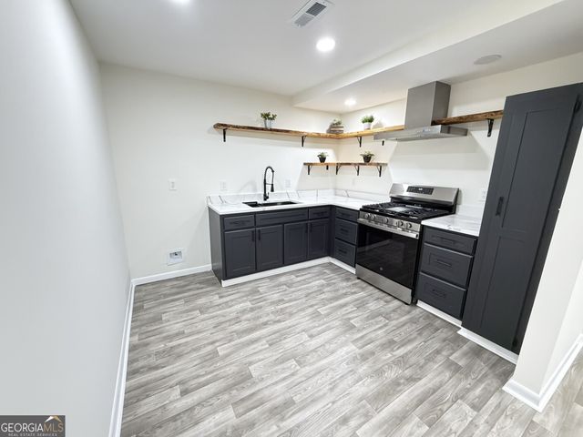 5698 CRESTWOOD Drive, Stone Mountain, GA 30087