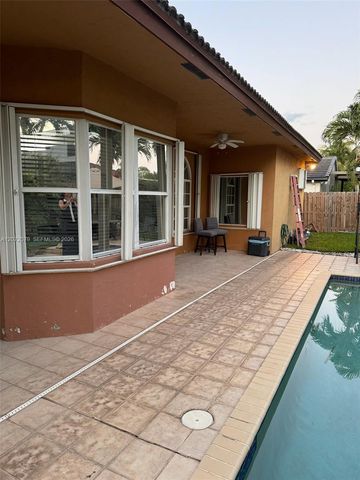 15234 SW 140th Street, Miami, FL 33196