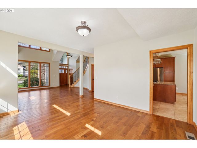 2190 Ne 229TH Ct, Fairview, OR 97024