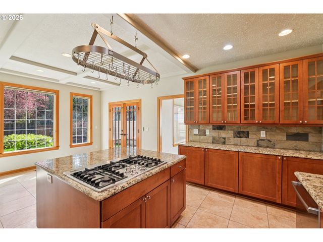 2190 Ne 229TH Ct, Fairview, OR 97024