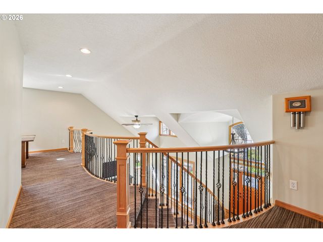 2190 Ne 229TH Ct, Fairview, OR 97024