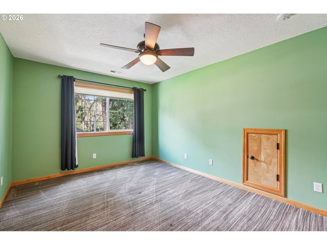 2190 Ne 229TH Ct, Fairview, OR 97024