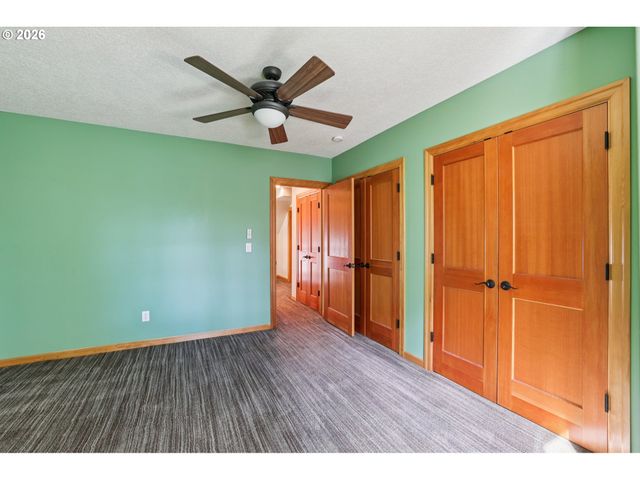 2190 Ne 229TH Ct, Fairview, OR 97024