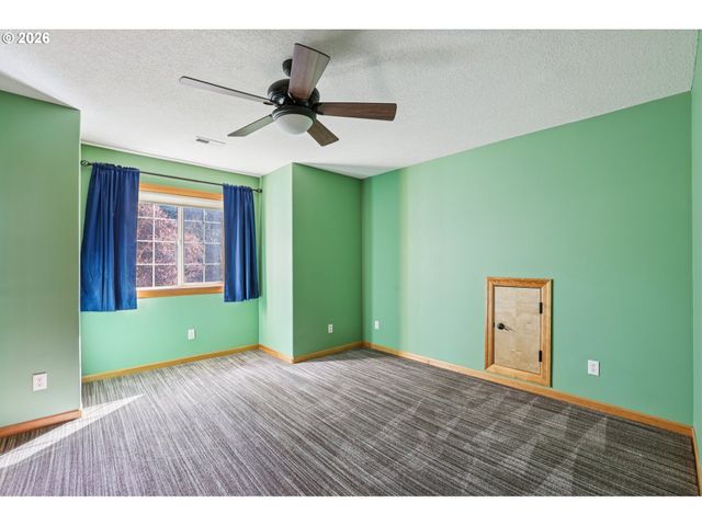 2190 Ne 229TH Ct, Fairview, OR 97024