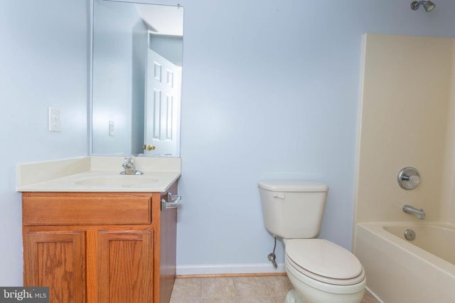 128 PONY CIR, Martinsburg, WV 25405