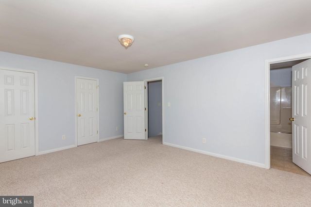 128 PONY CIR, Martinsburg, WV 25405