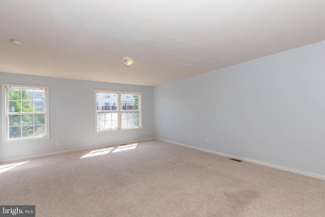 128 PONY CIR, Martinsburg, WV 25405