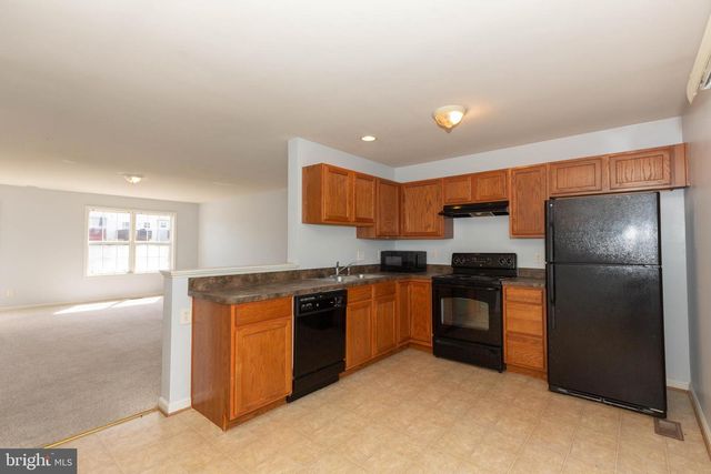 128 PONY CIR, Martinsburg, WV 25405