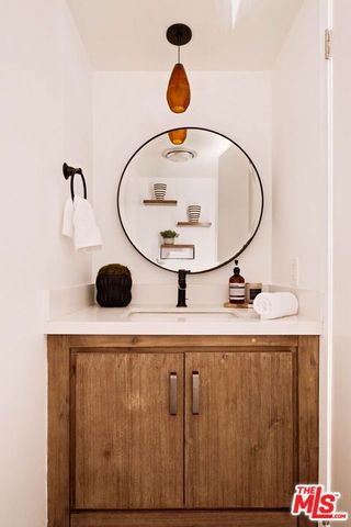 847 17th Street 1, Santa Monica, CA 90403