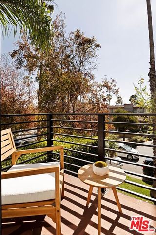 847 17th Street 1, Santa Monica, CA 90403