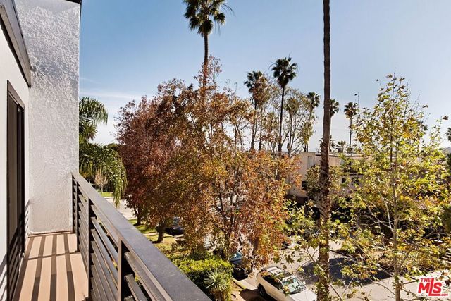 847 17th Street 1, Santa Monica, CA 90403