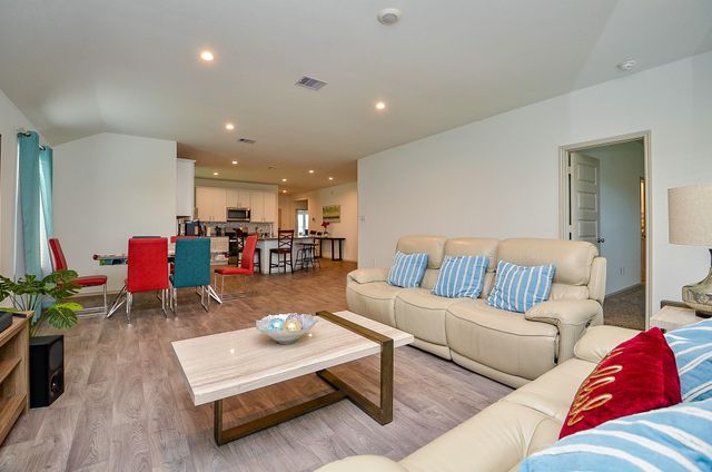 7203 Dawn View Lane, Richmond, TX 77469