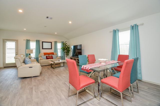 7203 Dawn View Lane, Richmond, TX 77469