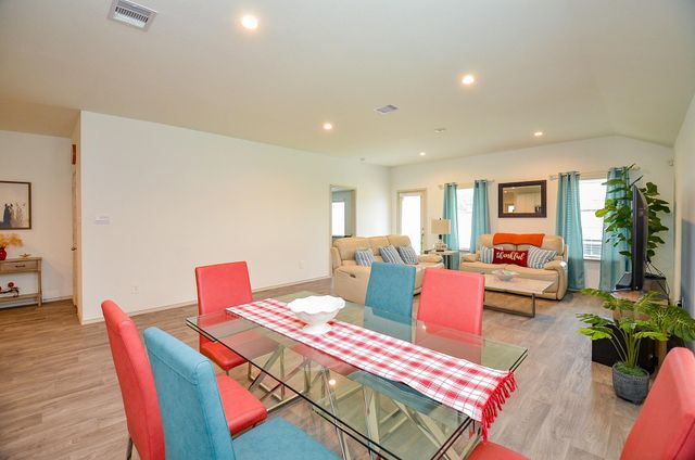 7203 Dawn View Lane, Richmond, TX 77469