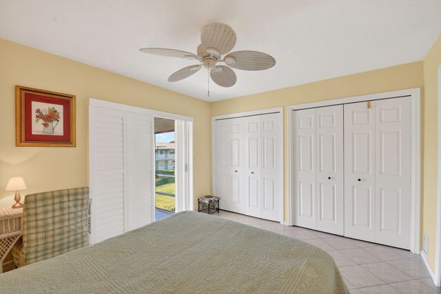 600 Horizon W 207, Boynton Beach, FL 33435
