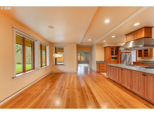 509 JASMINE Way, Roseburg, OR 97471