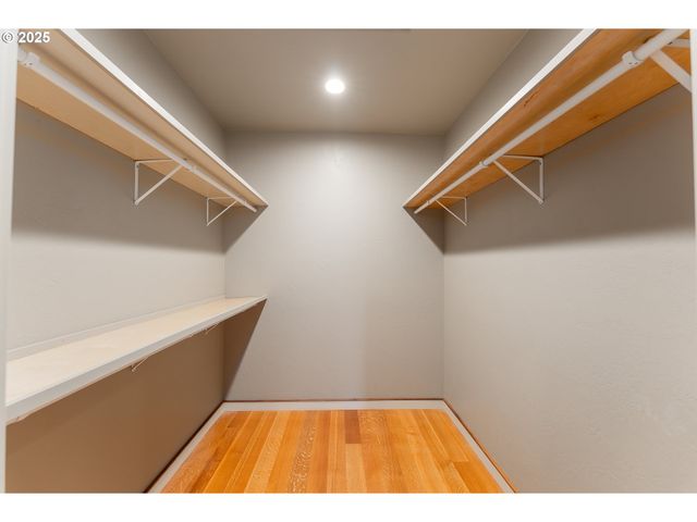 509 JASMINE Way, Roseburg, OR 97471