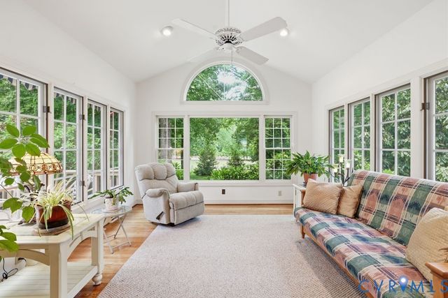 8608 Old Brompton Rd, Chesterfield, VA 23832