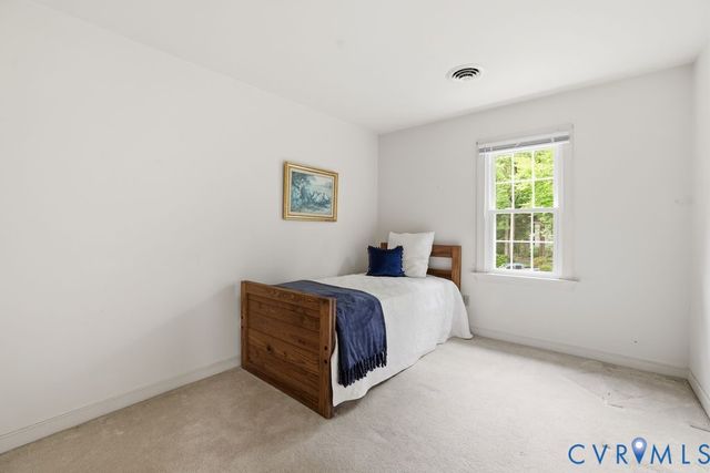 8608 Old Brompton Rd, Chesterfield, VA 23832