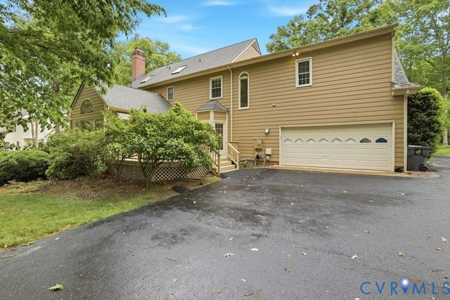 8608 Old Brompton Rd, Chesterfield, VA 23832