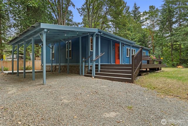1828 Lake Drive, Camano Island, WA 98282