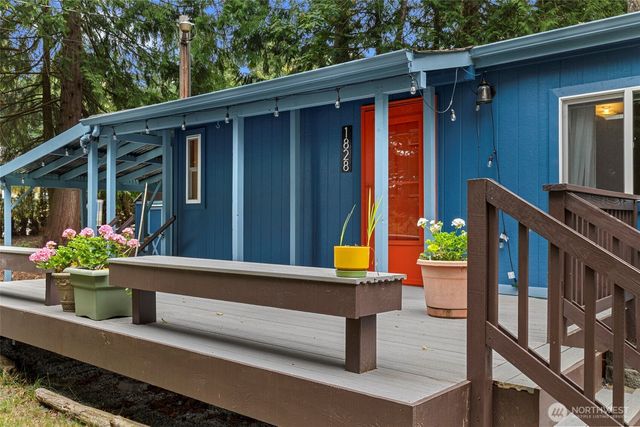 1828 Lake Drive, Camano Island, WA 98282