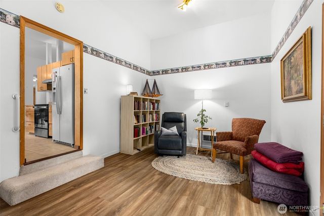 39017 Sherlind Drive NE, Hansville, WA 98340