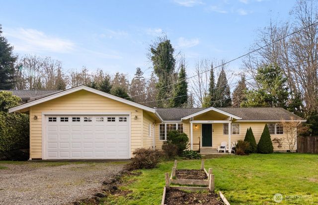 39017 Sherlind Drive NE, Hansville, WA 98340