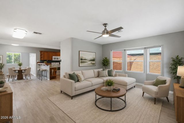 1046 E CLARENDON Avenue, Phoenix, AZ 85014