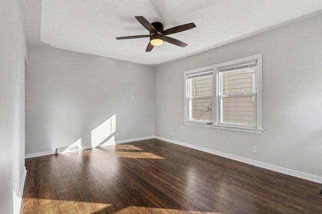 64 Pleasant Avenue, Battle Creek, MI 49015