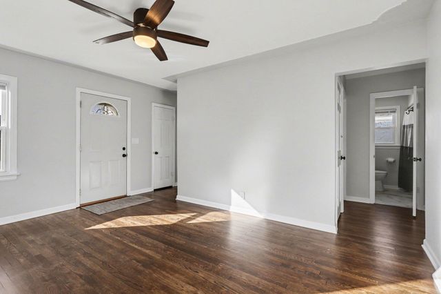 64 Pleasant Avenue, Battle Creek, MI 49015