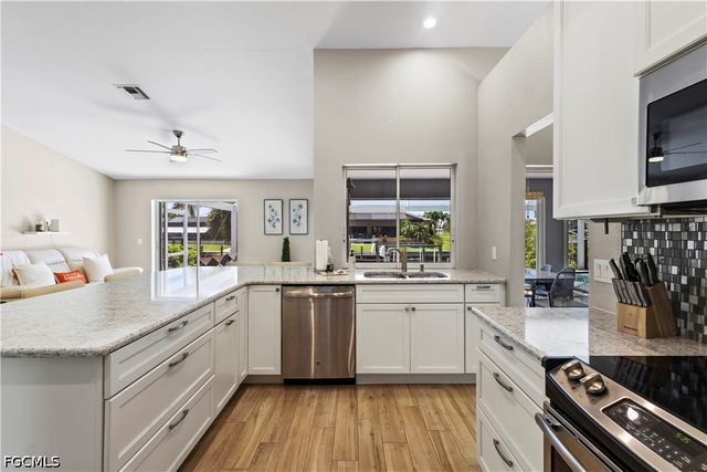 2546 SW 30th ST, Cape Coral, FL 33914