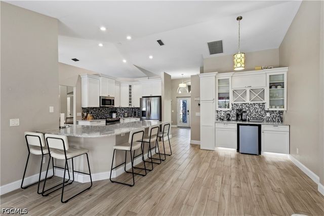 2546 SW 30th ST, Cape Coral, FL 33914