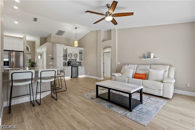 2546 SW 30th ST, Cape Coral, FL 33914